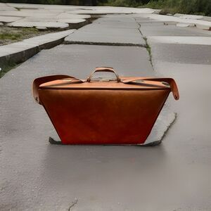 Vintage Hartmann Leather Suitcase Luggage Tan 21" USA Paisley Interior - Yes Key